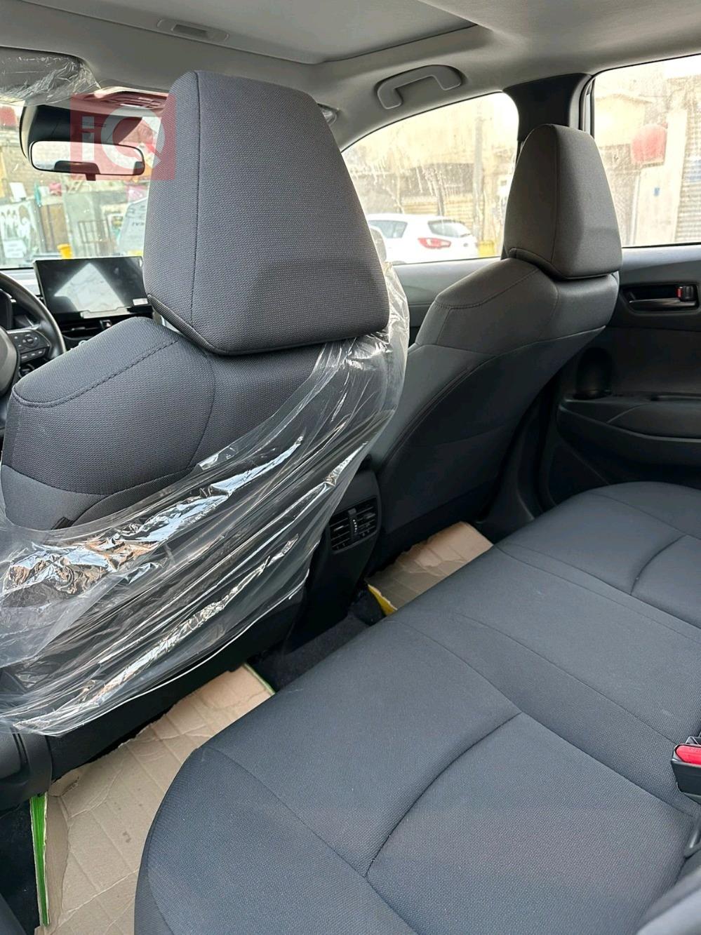 تۆیۆتا کۆرۆلا کرۆس